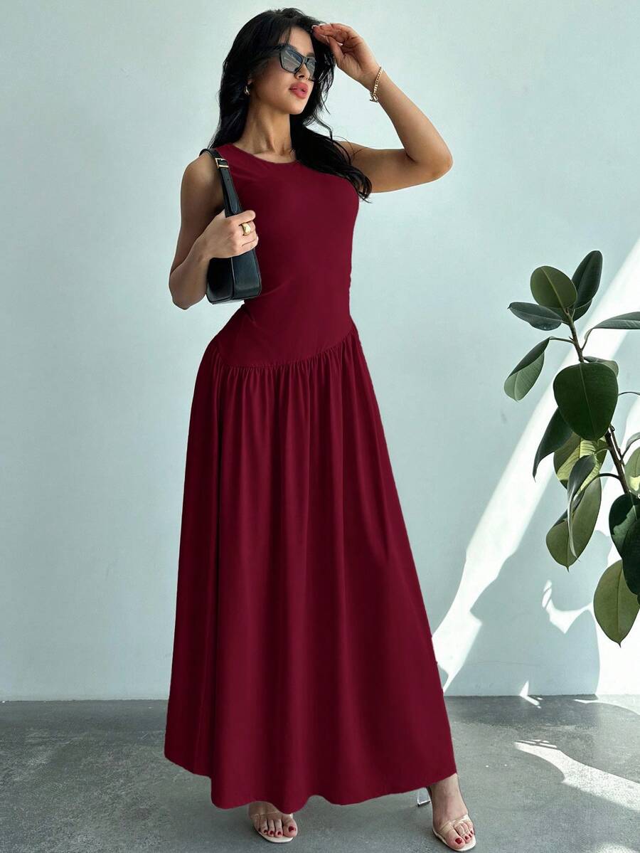 Vestido Theia - Longo Café Cintura Franzida Malha | Aurora